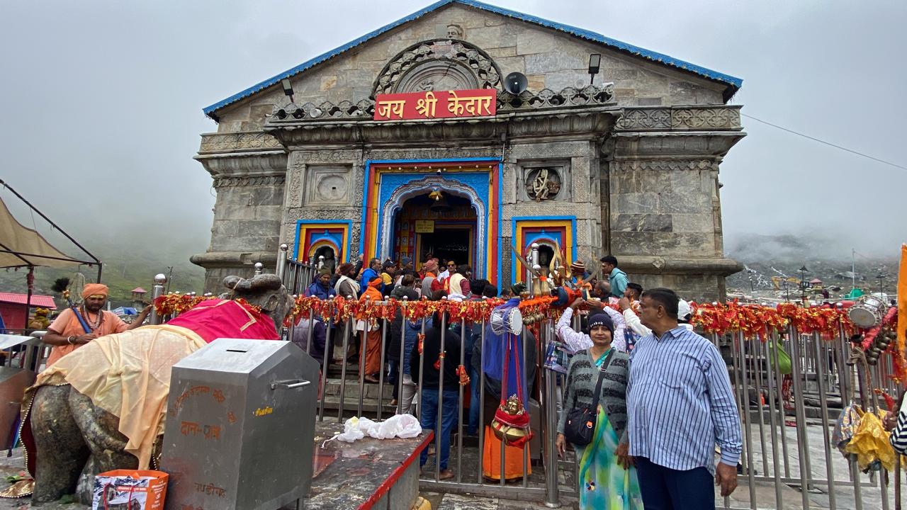 मानसून के बाद श्री बदरीनाथ -केदारनाथ धाम यात्रा में श्रद्धालुओं की संख्या में हो रही आशातीत वृद्धि।   अजेंद्र अजय। 