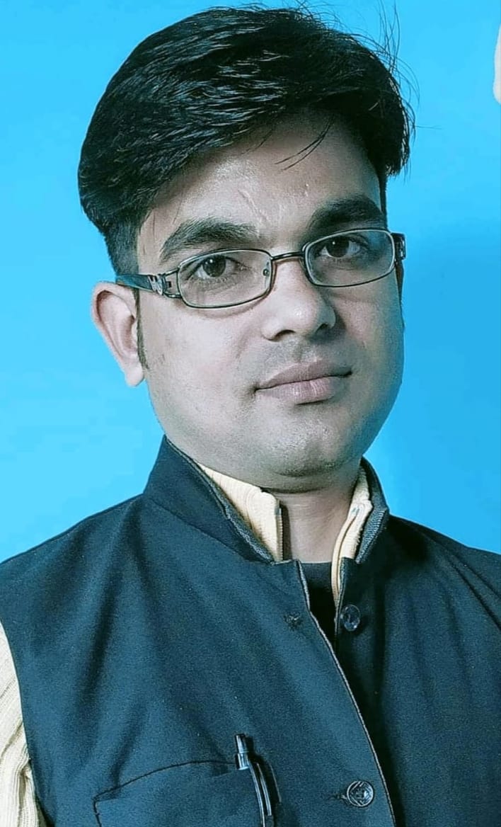 बराबरी की बहस से दिखावे की शिक्षा तक…..!