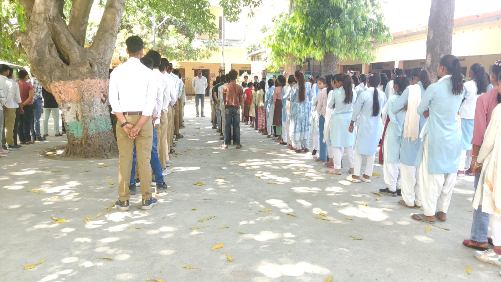 🇮🇳 “वंदे मातरम्” के 150 वर्ष: परिसर-परिसर गूंजा राष्ट्रप्रेम का स्व।