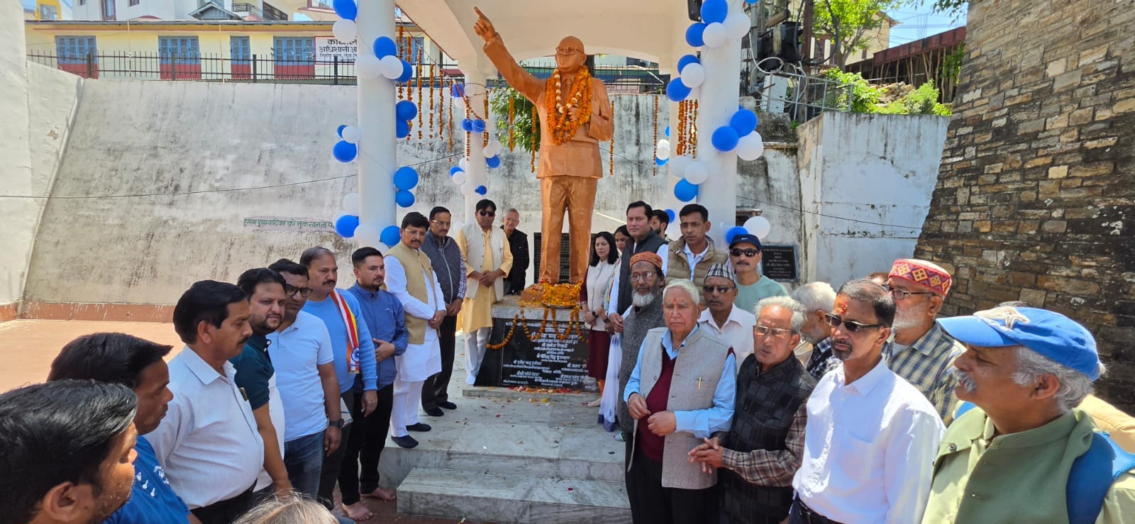 भीमराव अम्बेडकर की जयंती के अवसर पर जिला कांग्रेस कमेटी द्वारा श्रद्धांजलि कार्यक्रम।