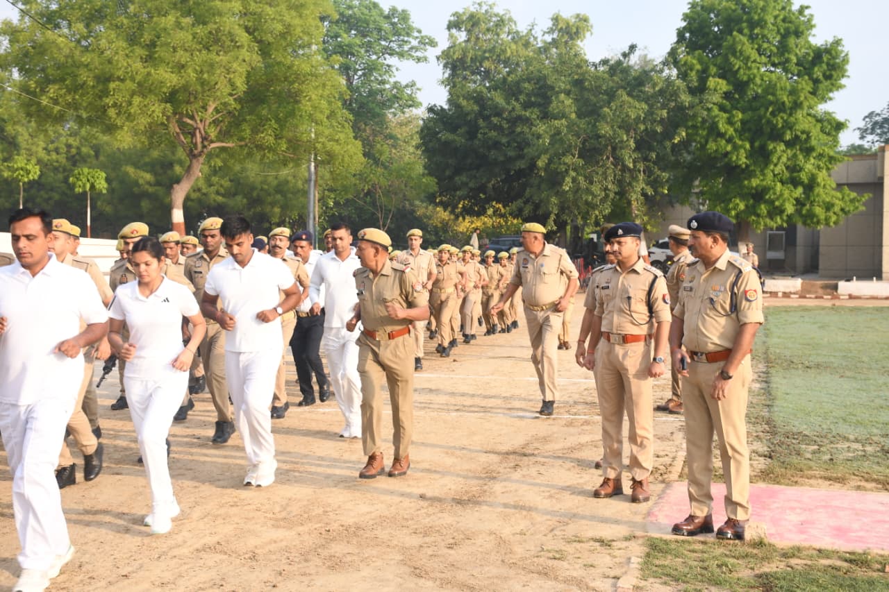 अनुशासन, फिटनेस और सेवा का संकल्प
