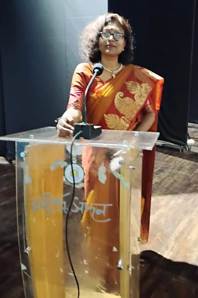 जीवन में काली घटा छा गई, दुःख की घड़ी आ गई (वर्तमान परिवेश को देखते हुए)