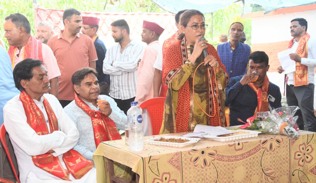 गोलू देव और हरज्यू देव की लोक परंपराएं हमारी सांस्कृतिक पहचान : रेखा आर्या।