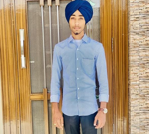 पंजाब के फिरोजपुर जिले के गांव धीरा पत्तरा से एक बेहद दुखद खबर सामने आई है। कनाडा में 22 वर्षीय युवक की रहस्यमयी परिस्थितियों में मौत हो गई।