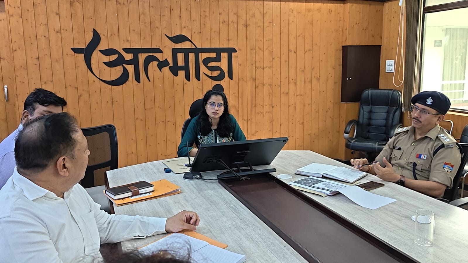 मादक पदार्थों की रोकथाम को लेकर जिला स्तरीय एनकॉर्ड समिति की बैठक आयोजित।