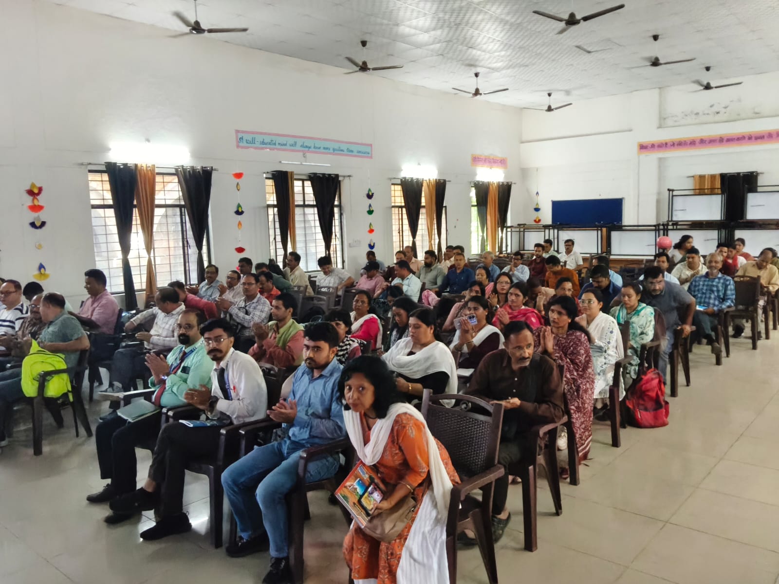 इंस्पायर अवार्ड मानक के प्रभावी क्रियान्वयन को लेकर जनपद अल्मोड़ा में अभिमुखीकरण कार्यशाला आयोजित।