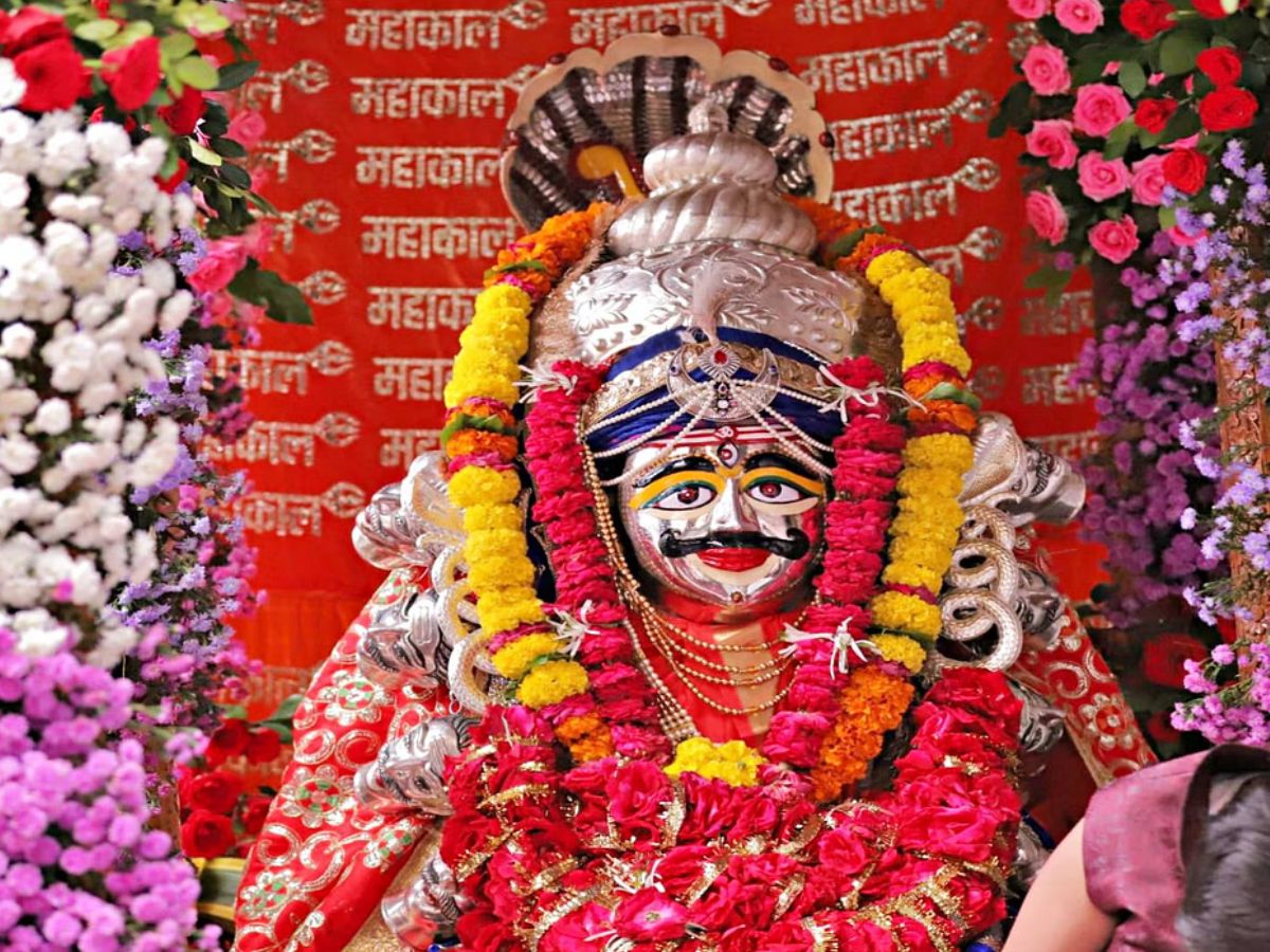सावन में जब प्रजा के बीच उतरते हैं राजाधिराज महाकाल