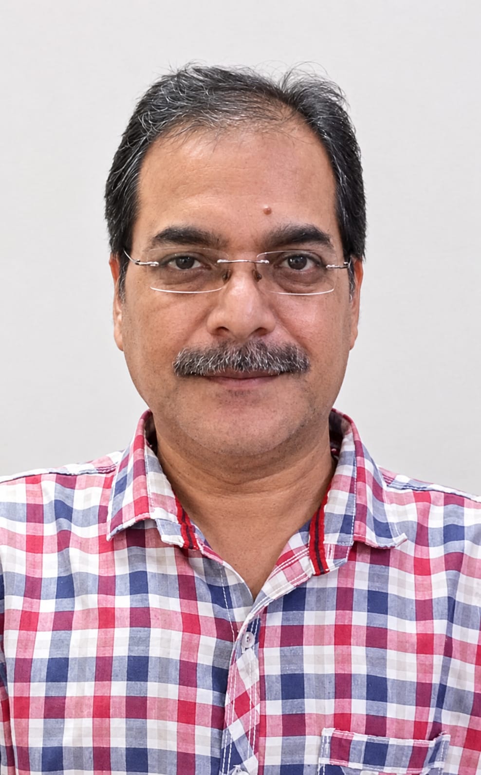 निशुल्क यूपीआई का अंत लेकिन बोझ किसकी जेब पर?