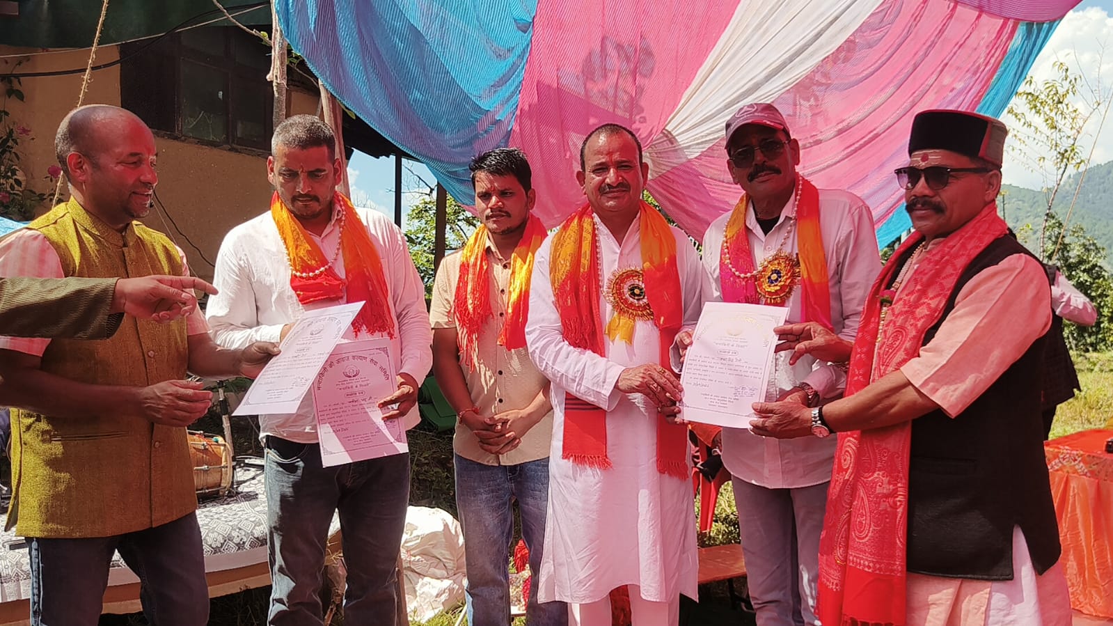 मन्दाकिनी की आवाज के 13वें स्थापना दिवस पर गूंजा क्यूंजा घाटी का लोक स्वर। 