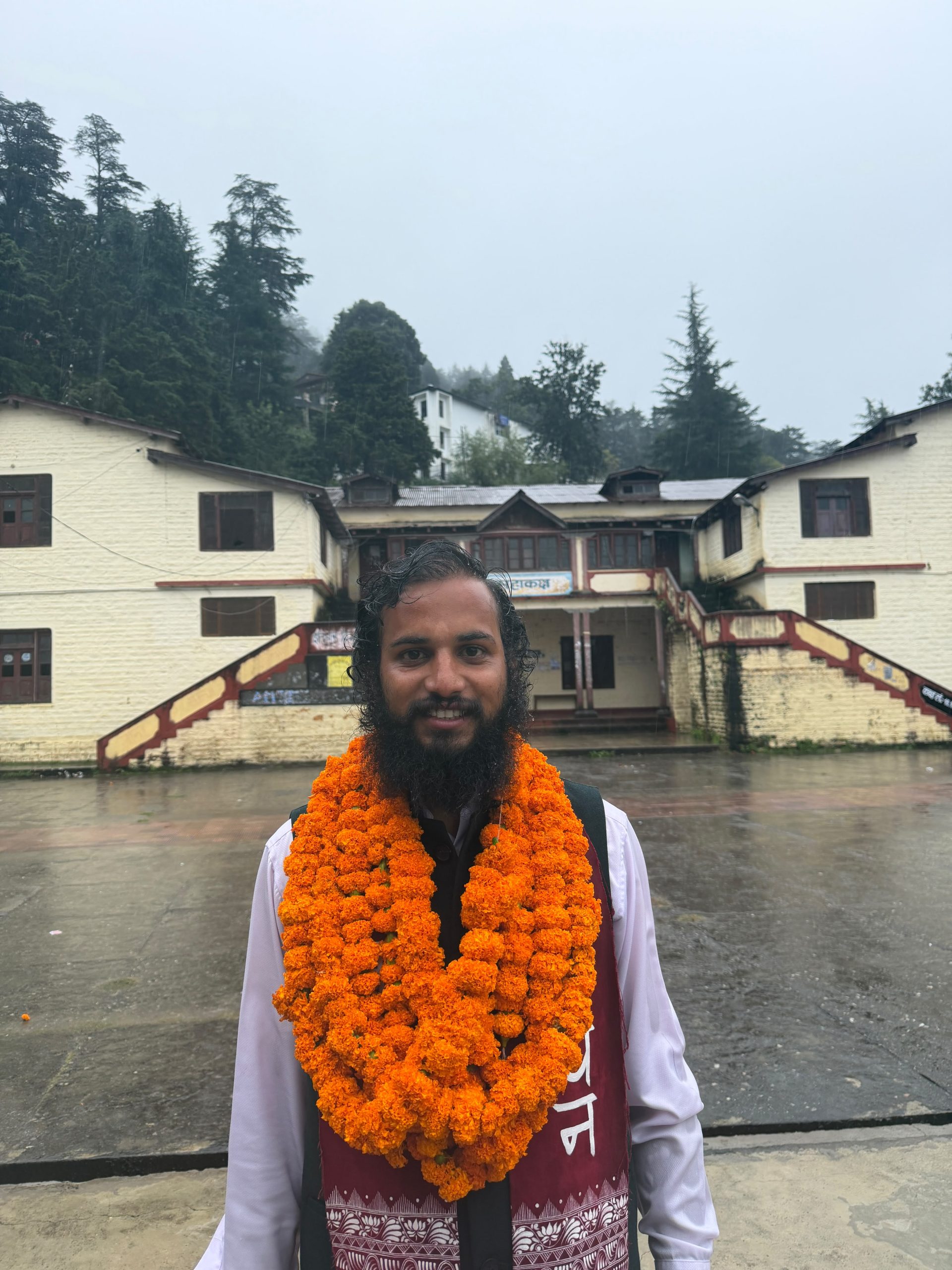 SSJ विश्वविद्यालय में आर्यन छात्र संगठन ने रचा इतिहास, भास्कर गिरी गोस्वामी सचिव पद पर निर्विरोध निर्वाचित।