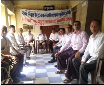 सेवानिवृत्त केन्द्रीय कर्मचारी कल्याण समिति अल्मोड़ा की मासिक बैठक सम्पन्न, विभिन्न मांगों को लेकर उठाए सवाल।