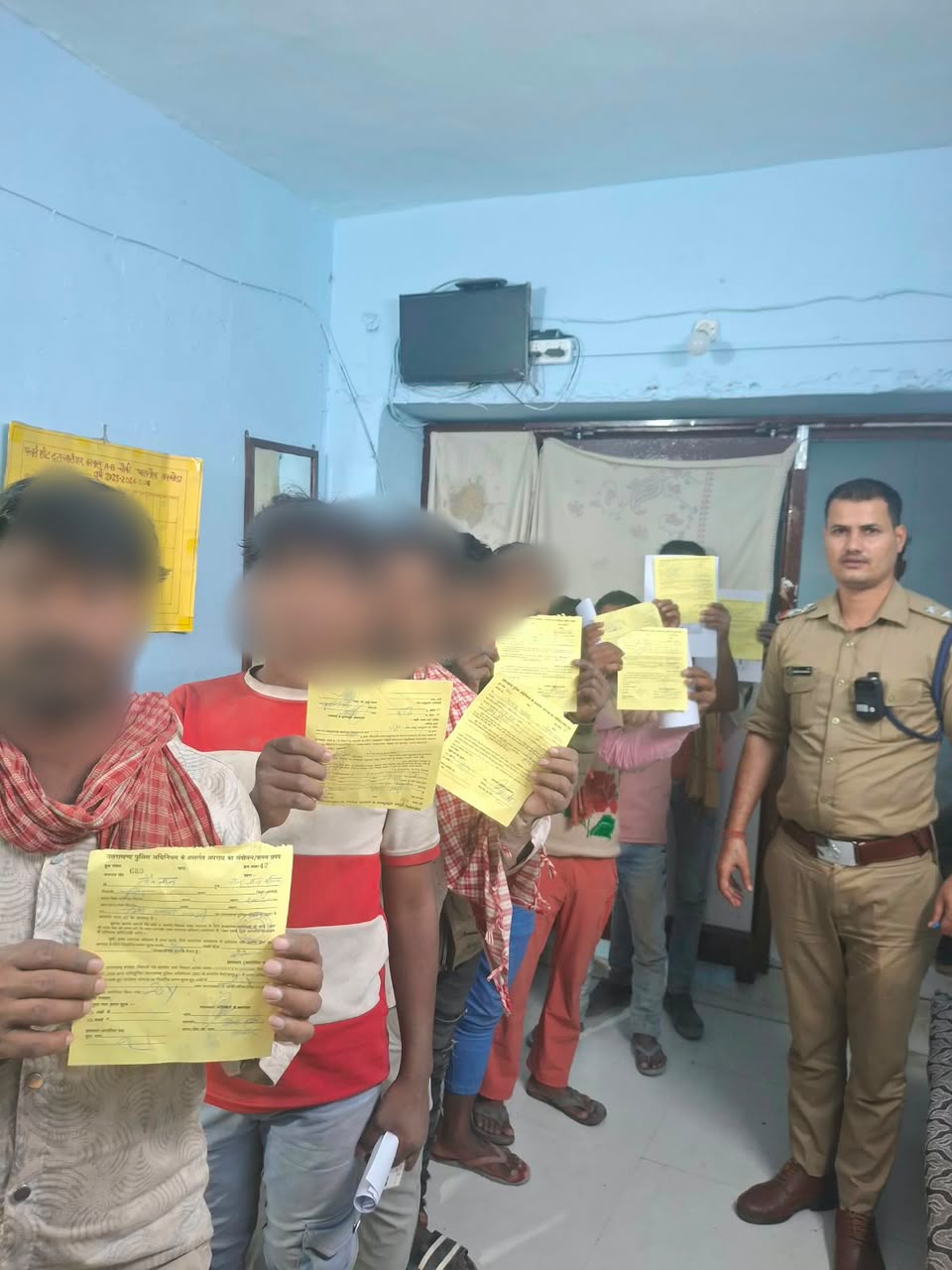 त्योहारों से पहले अल्मोड़ा पुलिस अलर्ट, बाहरी व्यक्तियों के सत्यापन पर सख्ती।