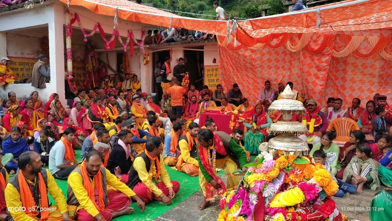 मोक्षधाम बदरीनाथ से लौटी भगवती चामुण्डा की दिवारा यात्रा।
