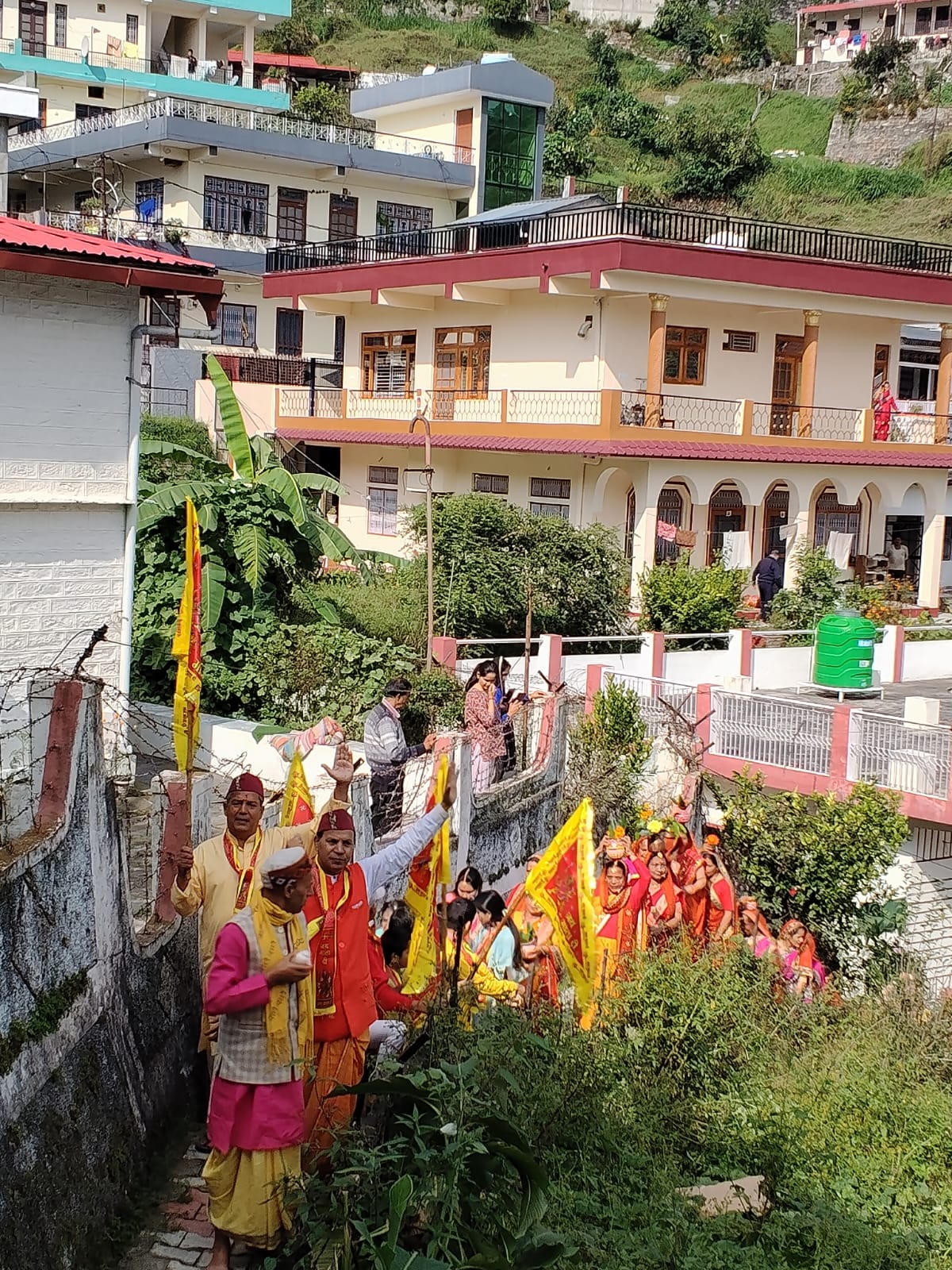 रामलीला मैदान, दूंगा धारा में दुर्गा महोत्सव 2026 का भव्य शुभारंभ।
