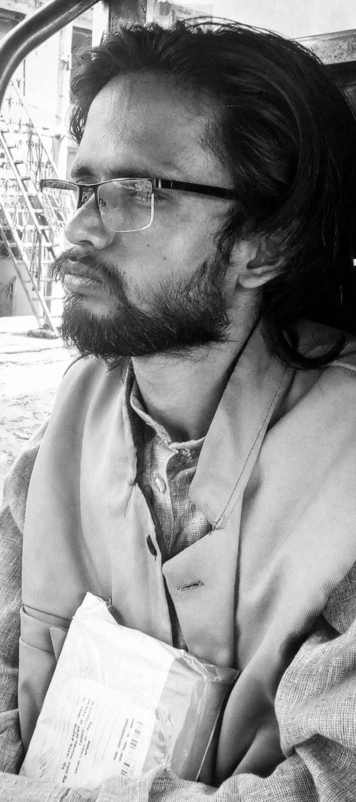 संसार की निष्ठुरता में कोमल हृदय