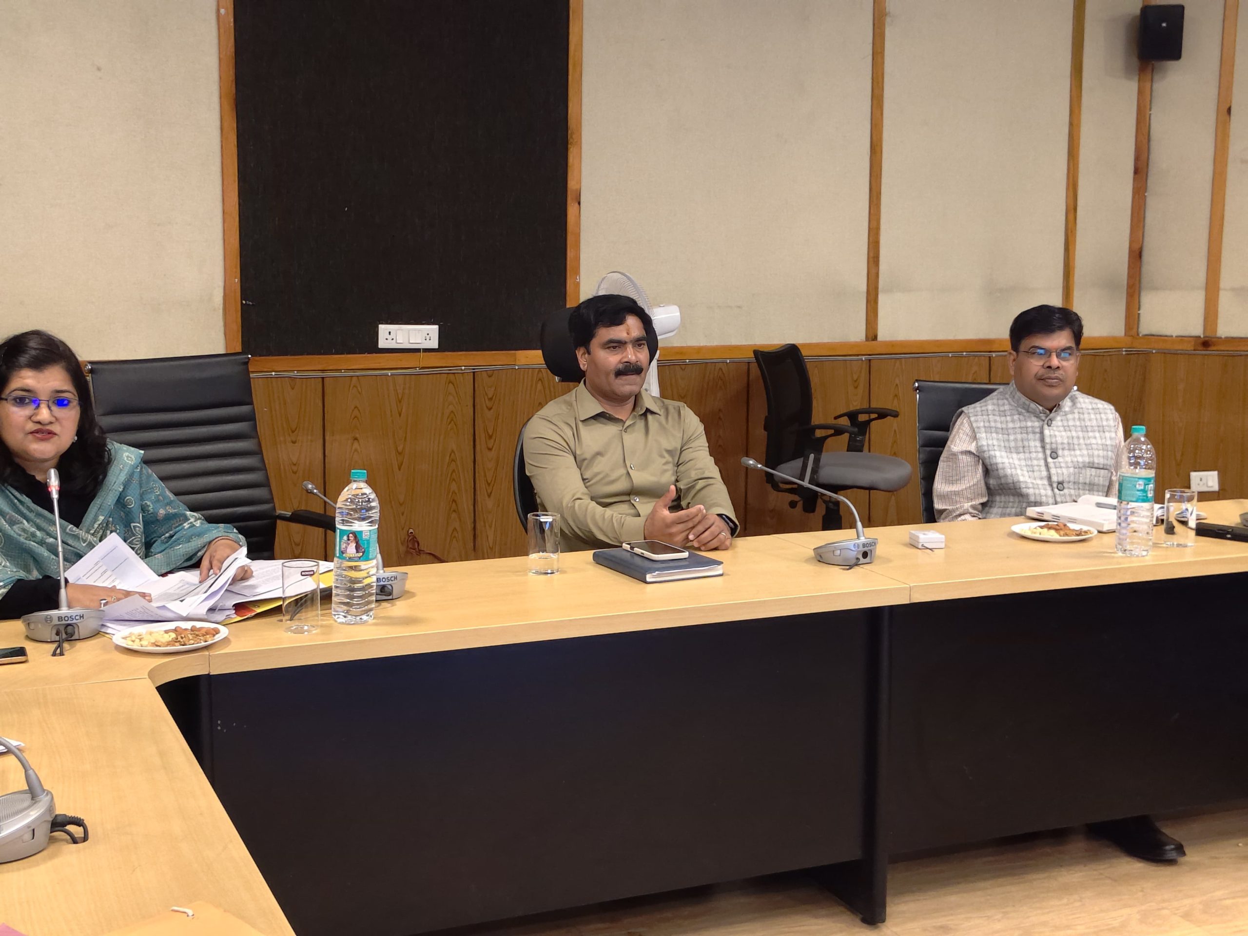 जिला विजन-2047 एवं कार्ययोजना को लेकर जिला स्तरीय समीक्षा बैठक आयोजित।