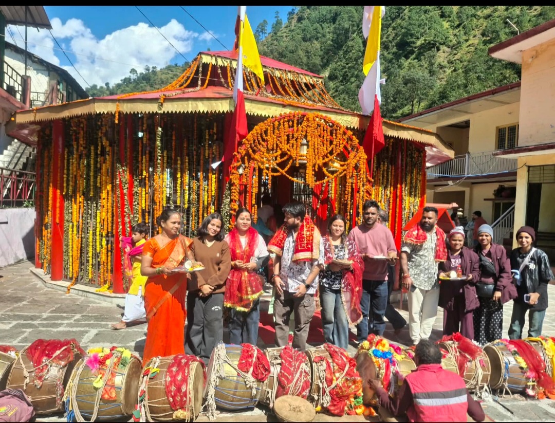 सिद्धपीठ कालीमठ में उमड़ा आस्था का सैलाब।